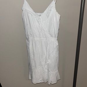 Beautiful eyelet dress from express!